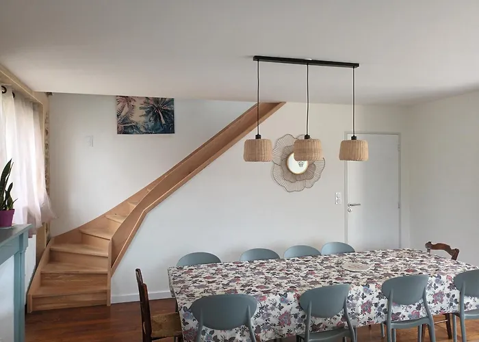 La Maison De Theophile